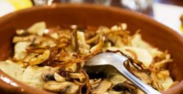 Тушеная картошка с грибами: рецепты с фото и видео