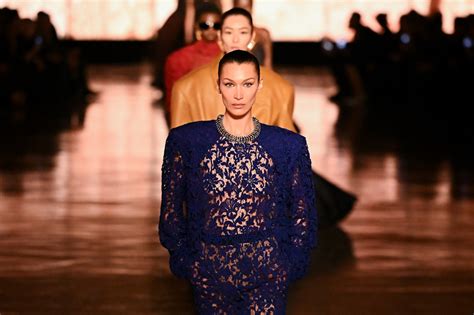 Холодная элегантность: осень-зима 2026 от Saint Laurent