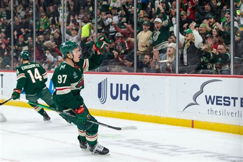 Лидеры «Миннесоты» вывели команду к победе над «Чикаго»