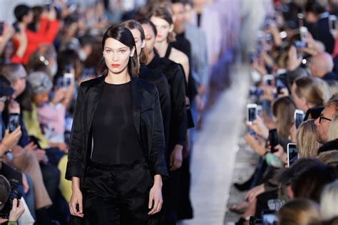 Миланская неделя моды AW 2026: как город задаёт тренды глазами шеф‑редактора BURO