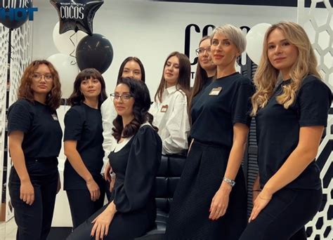 Необычный ход в Волгограде: салон красоты вывесил «Идет перевод» и удивил прохожих