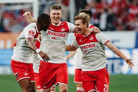 Нервная битва в кубке: «Спартак» и «Динамо» уходят на перерыв при счёте 1:1