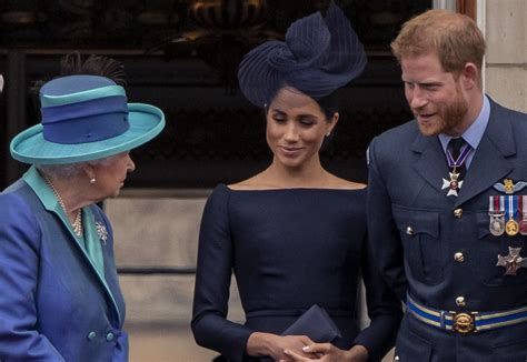 Отдаление принца Гарри: как отреагировала королева Елизавета II на семейный раскол