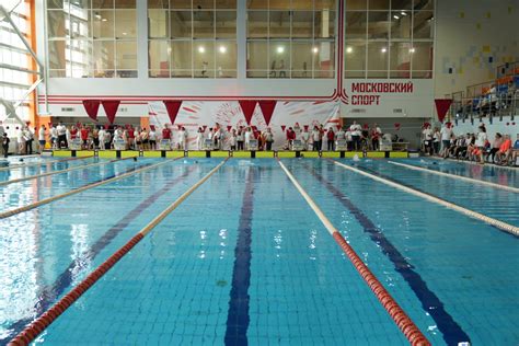 Вода для всех: как в Москве прошли «Инклюзивные старты» при поддержке ФВВСР и звезд водных видов спорта