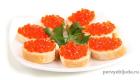 Smörgåsar med röd kaviar - ett festligt urval av de vackraste och läckraste!